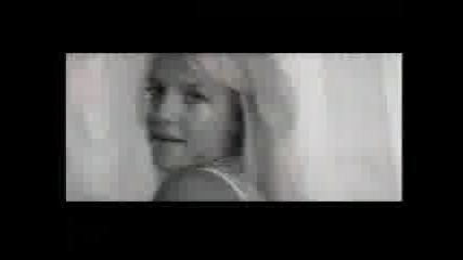 Britney Spears - Gimme More