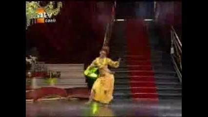 Oryantal Reyhani da Sezen Ile Oynattik