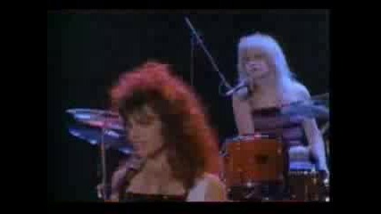 The Bangles - Walking Down Your Street.
