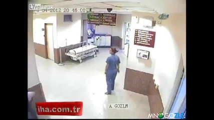 Бой с полицаи в болница