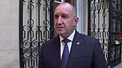 Радев от Париж: Решението за Украйна е в дипломацията, а не в нова военна помощ