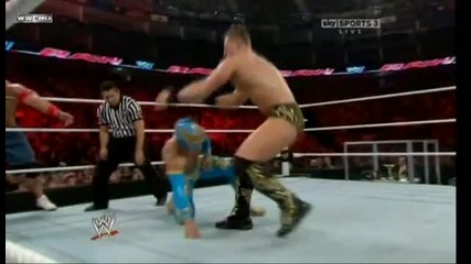 Първична Сила - Sin Cara и John Cena срещу The Miz и Alex Riley