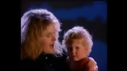 Alison Moyet - Weak in the presence of beauty