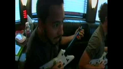 Linkin Park Играят Guitar Hero