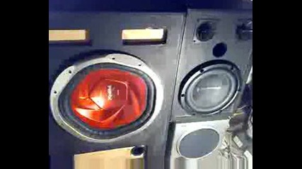 Sony Xplod 15 Vs Pioneer 10