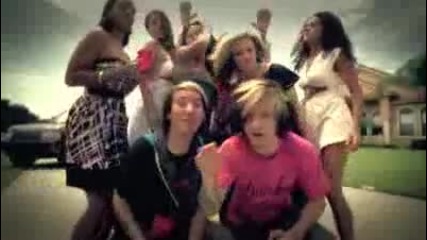 Brokencyde - Freaxxx