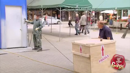 Боядисаха човека - Скрита камера