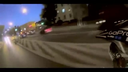 Полицай не успя да спре нагъл мотоциклетист