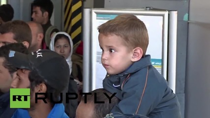 Германия: Повече от 800 сирийци пристигнаха в Мюнхен
