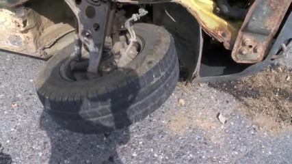 Камионетка се преобърна край Мъглиж