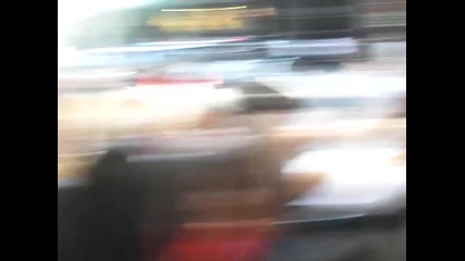 Justin Bieber - Its on with Alexa Chung - Outside Mtv Studios - 9-2-09