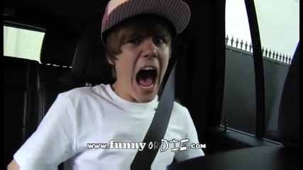 Justin Bieber - смях 