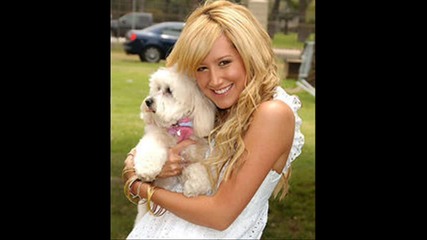 Ashley Tisdale Pictures