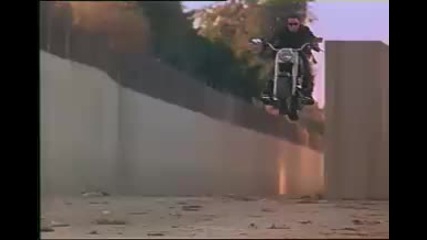 Терминатор 2 (1991) - дубльор изпълнява сцената с мотора