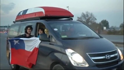 Хиляди чилийски феновете тръгнаха за Бразилия