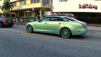 Outrageous 2012 Jaguar Xj on 22 Staggered Asantis ryding by