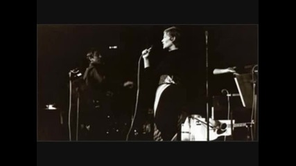 Marinela Mia xameni kyriaki 1980 
