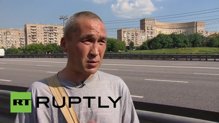 Руски бездомник с огромен брой последователи в Youtube