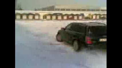 Ауди A4 2.5tdi quattro