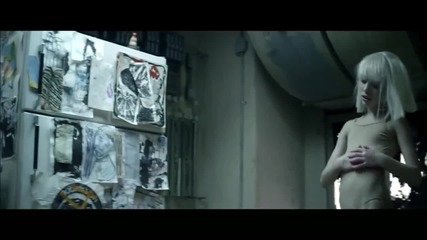 Премиера* Eminem ft Sia - Guts Over Fear (video)