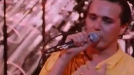 Tears For Fears - Everybody Wants to Rule the World ,live 1985