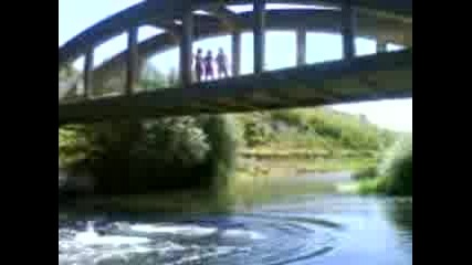 Jumper Ot Bridge