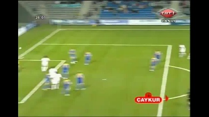 Страхотен гол на Hamit Altintops - kazakhstan - turkey, euro 2012 Класиране 