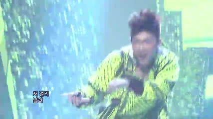 Jang Woo Hyuk - Weekend Night ~ Inkigayo (10.07.11)