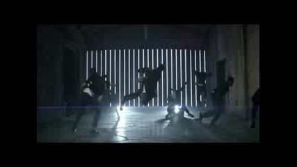Chris_brown_-_turn_up_the_music