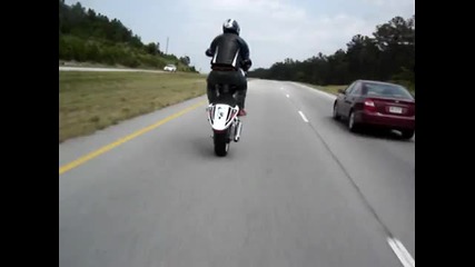 Suzuki Gsxr K2 Wheelie