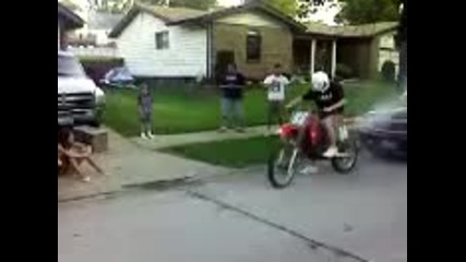 Смях !!!funny motorcycle crash