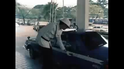 Кикбоксьор / Начални Надписи