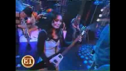Vanessa On Entertainment Tonight (#2).