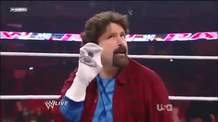 Cm Punk, Daniel Bryan and Chris Jericho vs Dolph Ziggler, Mark Henry and David Otunga Part 2/2