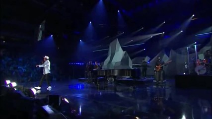 K'naan - Wavin' Flag feat. Drake, Justin Bieber & Nikki Yanofsky 2010 Juno Awards Live 720p Hd