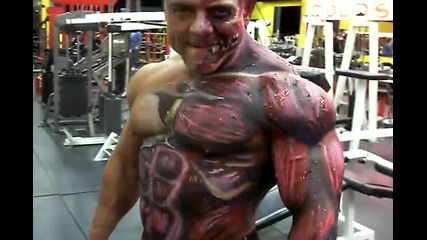 Ripped Muscles -- Kenny Wallach Bodybuilder
