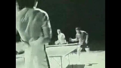Майстор На Бойните Изкуства Играетенис 