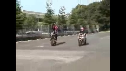 Street Bike Tricks 
