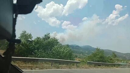 Пожар в Симитли, пламна и гора над града