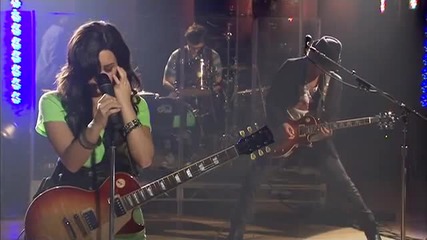 Demi Lovato - Don't Forget (live Walmart Soundcheck)