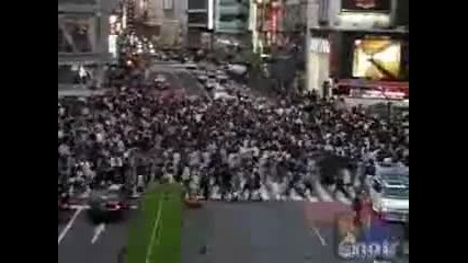 На пешеходна пътека в Япония 