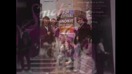 Smokie - Love Remains A Stranger 