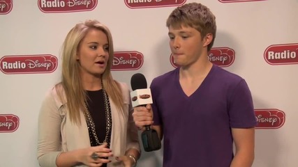 Sterling Knight & Tiffany Thornton Talk About Fun Sonny Episodes!