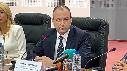 Нефтът за „Лукойл Нефтохим Бургас“ е договорен до края на септември