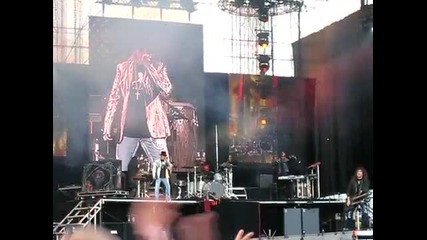 Guns N Roses - Welcome To The Jungle ( Helsinki, Finland June 5th 2010) 