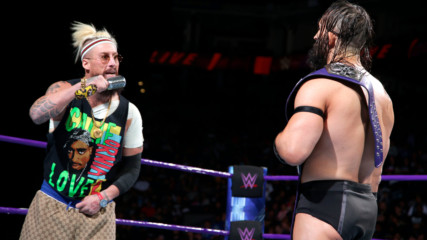 Enzo Amore kicks WWE Cruiserweight Champion Neville where it counts: WWE 205 Live, Sept. 19. 2017