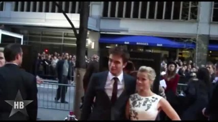 Robert Pattinson говори за любовните сцени