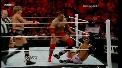 Wwe Raw The Hart Dynasty vs. Vladimir Kozlov & William Regal 