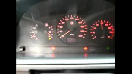 Звукът на една алфа 145 боксер 