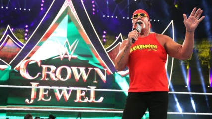 Hulk Hogan makes a surprise return to kick off WWE Crown Jewel: WWE Crown Jewel 2018 (WWE Network Exclusive)